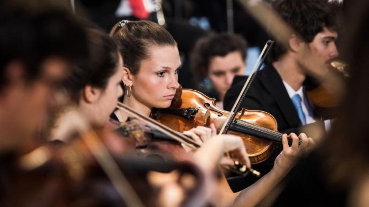 scholarships-juvenile-symphonic-orchestra
