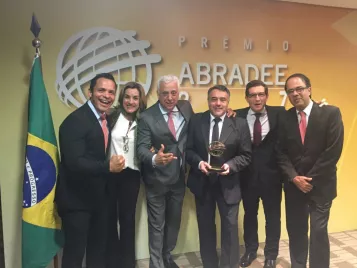 premio_abradee.jpeg premio_abradee.jpeg