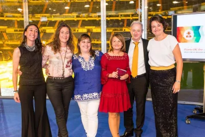 premios_crc_oro_2016._edp.jpg premios_crc_oro_2016._edp.jpg