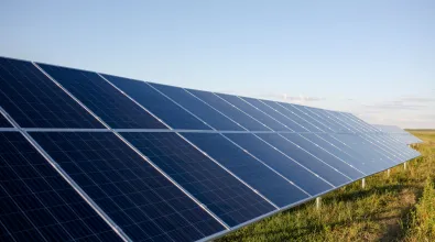 solar-cell-panels-field_500kb.jpg solar-cell-panels-field_500kb.jpg