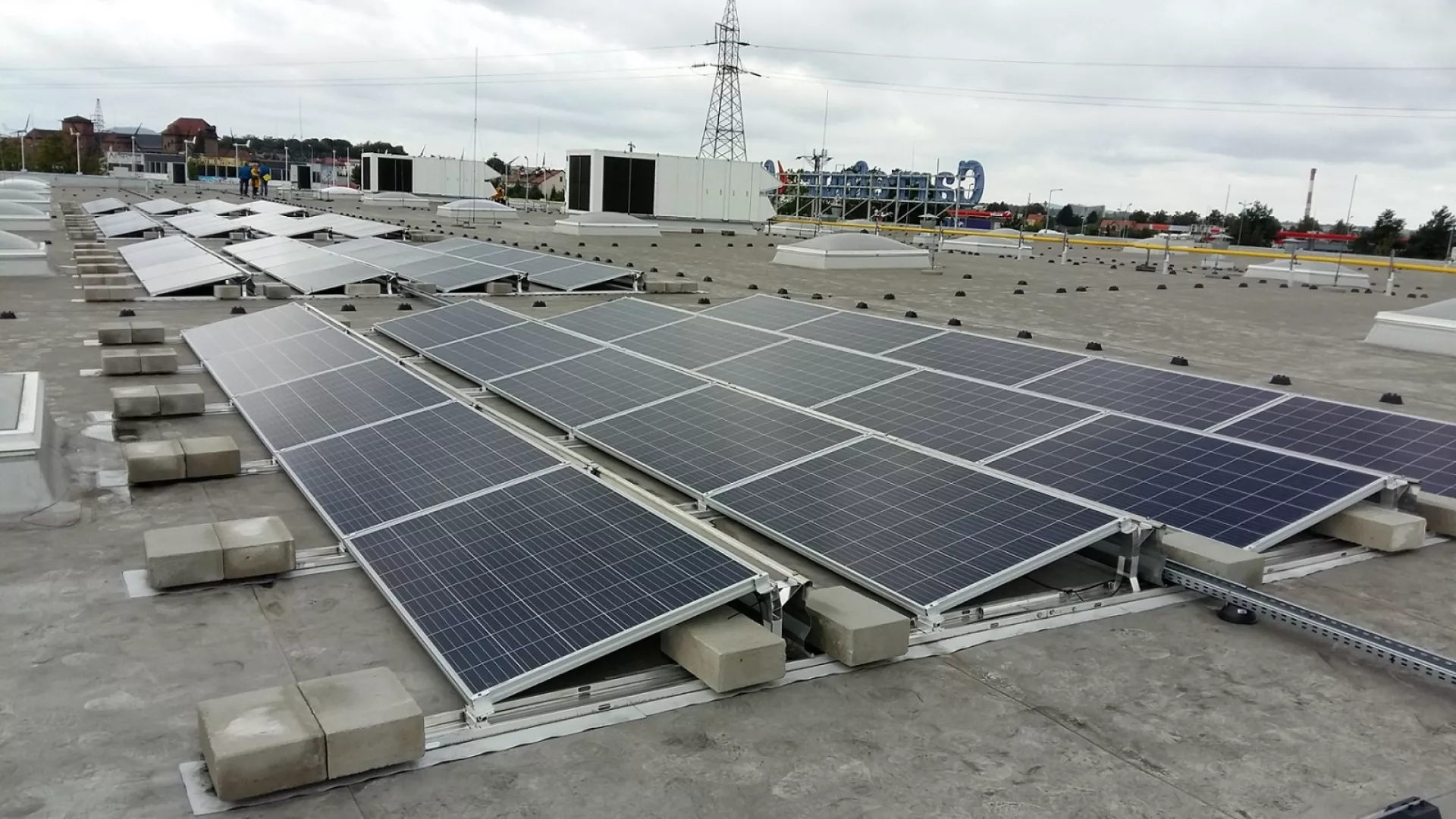 Carrefour%20%26%20EDP%20Energia%20Polska_0.jpg Carrefour%20%26%20EDP%20Energia%20Polska_0.jpg
