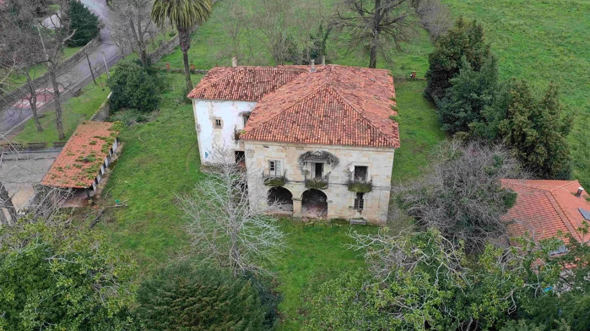 Palacio%20de%20los%20Bustillo%20Ceballos_0.jpg Palacio%20de%20los%20Bustillo%20Ceballos_0.jpg
