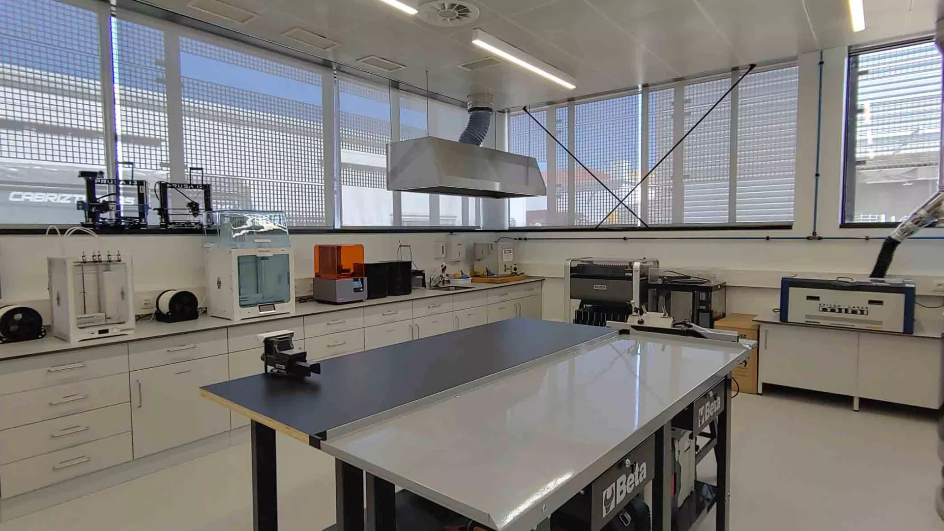 header_fablab.jpg header_fablab.jpg