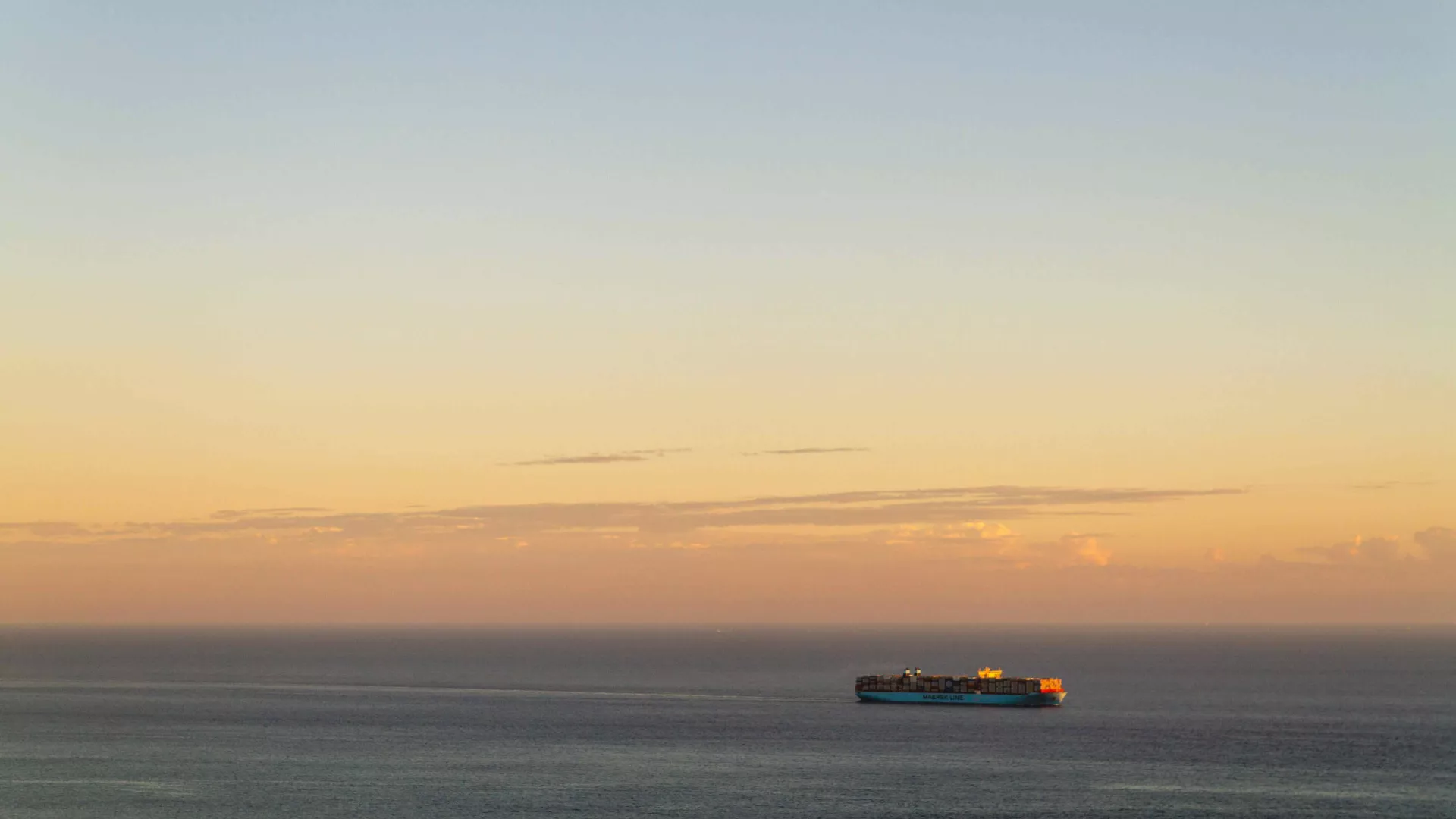 ocean%20ship.jpg ocean%20ship.jpg