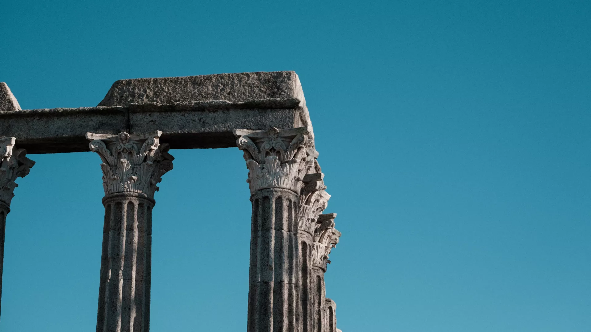 portuguese-gravity-0DhXNXxHffk-unsplash.jpg portuguese-gravity-0DhXNXxHffk-unsplash.jpg