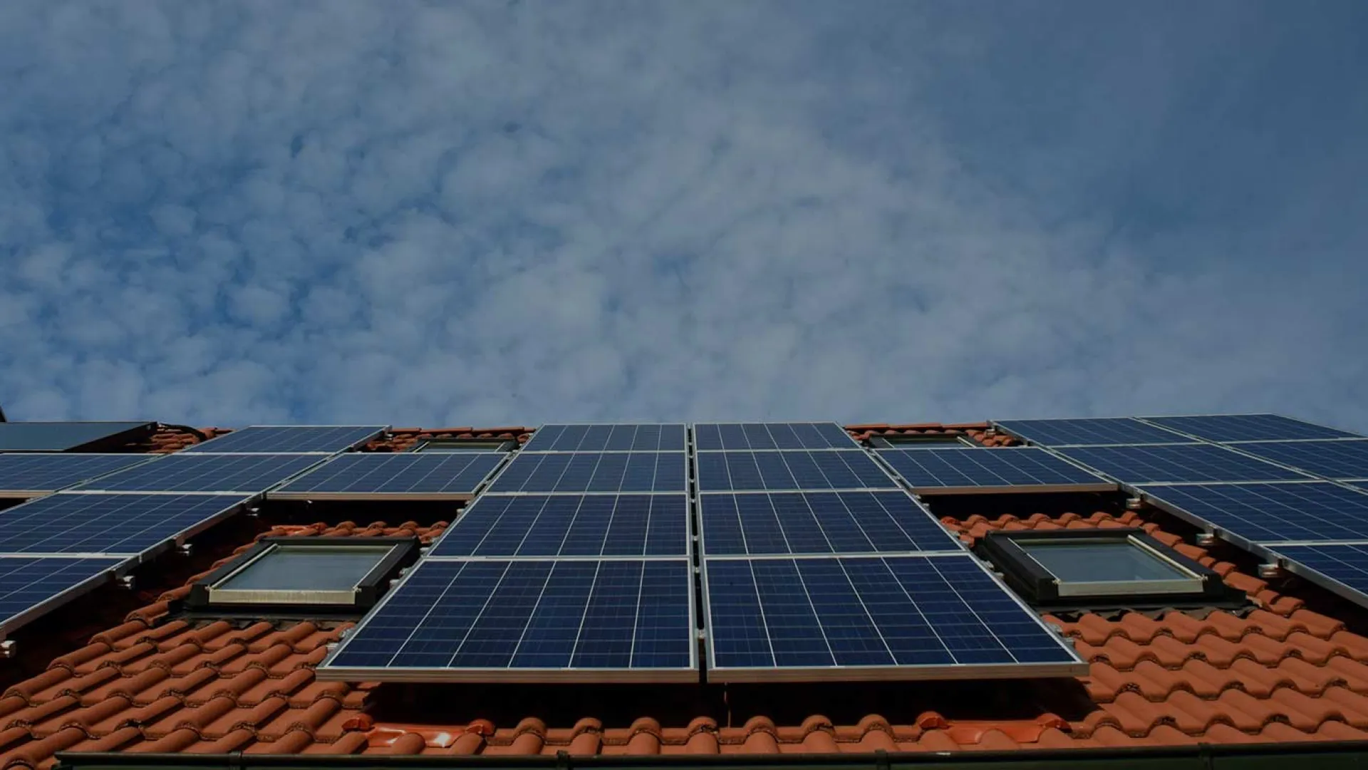 solar_panel_topo.jpg solar_panel_topo.jpg