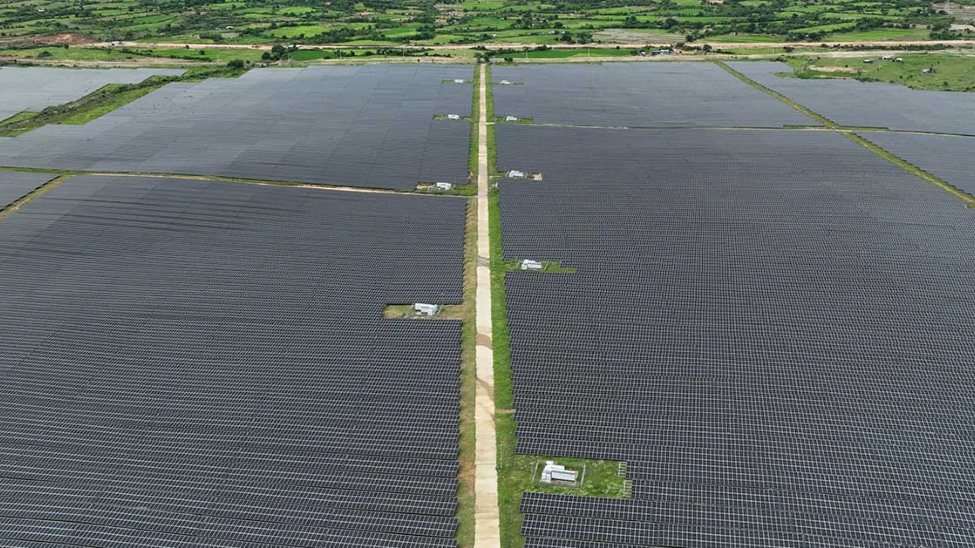 xuan-thien-solar-farm-vietnam-254.8mwp.jpg