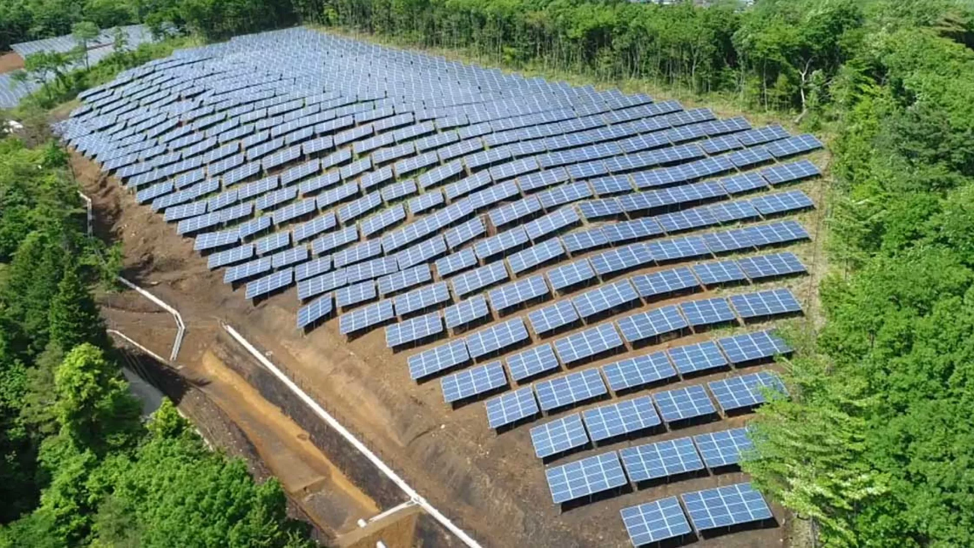 nishi-solar-farm-japan-1.25-mwp.jpg