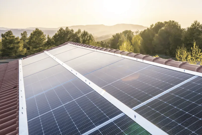 Painéis solares fotovoltaicos