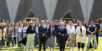 Los%20becarios%20de%20Fundaci%C3%B3n%20EDP%20del%20curso%202022-23%20en%20la%20Central%20de%20Proaza_0.jpg
