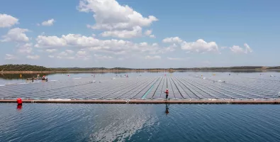 Proyecto%20fotovoltaico%20flotante%20de%20EDP_0.jpg