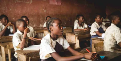 escola%20africa.jpg