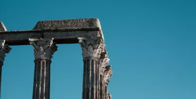 portuguese-gravity-0DhXNXxHffk-unsplash.jpg