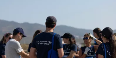 volunteer01_0.jpg