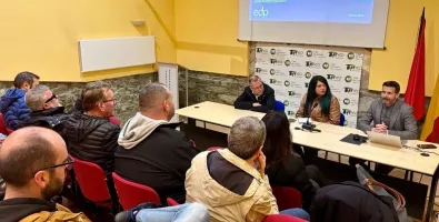 EDP%20reuni%C3%B3%20a%20varios%20empresarios%20en%20Tineo%20para%20presentar%20su%20plan%20socioecon%C3%B3mico%20vinculado%20al%20proyecto%20de%20transici%C3%B3n%20justa%20del%20nudo%20Narcea.jpg