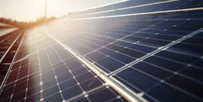 close-up-view-solar-panels-solar-farm_0.jpg