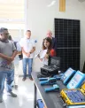 Alunos%20do%20Senai%20ES%20mostrando%20o%20laborat%C3%B3rio%20%28Foto_Thiago%20Guimar%C3%A3es%29.jpeg