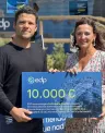 Entrega%20de%2010.000%E2%82%AC%20a%20La%20Espa%C3%B1a%20Azul%2C%20de%20Nacho%20Dean%2C%20con%20la%20recaudaci%C3%B3n%20de%20la%20venta%20de%20entradas%20del%20We%20Choose%20Earth%20Tour_0.jpg