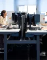 Empleados%20de%20EDP%20trabajando%20en%20la%20sede%20de%20la%20compa%C3%B1ia%20cm.jpg